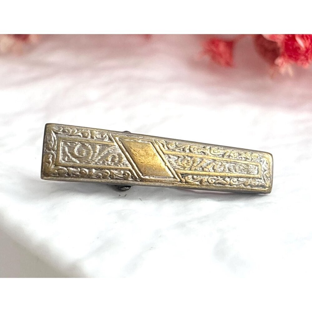 Victorian Style Textured Floral Gold Toned Vintage Men's Tie Bar | Tie Clip